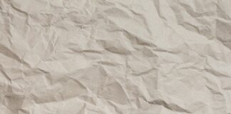 Ile godzin dziennie pracuje pomoc nauczyciela w przedszkolu?